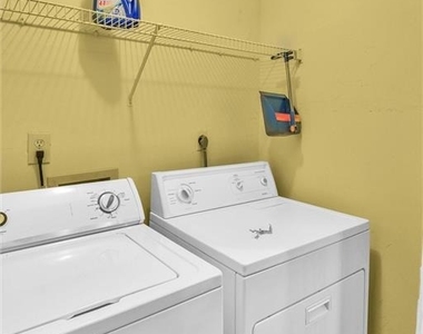514 Rams Court - Photo Thumbnail 28