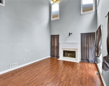 514 Rams Court - Photo Thumbnail 18