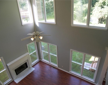514 Rams Court - Photo Thumbnail 5