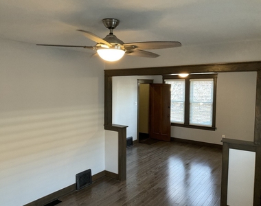 5317 N Manila Avenue - Photo Thumbnail 2