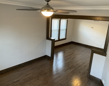 5317 N Manila Avenue - Photo Thumbnail 1