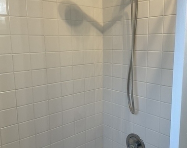 5317 N Manila Avenue - Photo Thumbnail 12