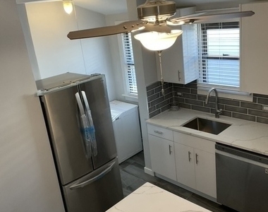 5317 N Manila Avenue - Photo Thumbnail 9
