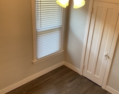 5317 N Manila Avenue - Photo Thumbnail 14