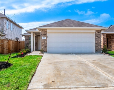 1508 Las Cuevas Drive - Photo Thumbnail 2