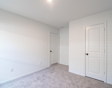 1508 Las Cuevas Drive - Photo Thumbnail 13