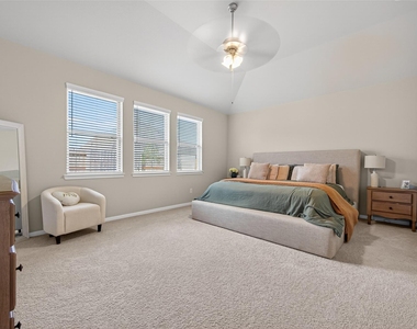 32226 Cedar Crest Drive - Photo Thumbnail 10