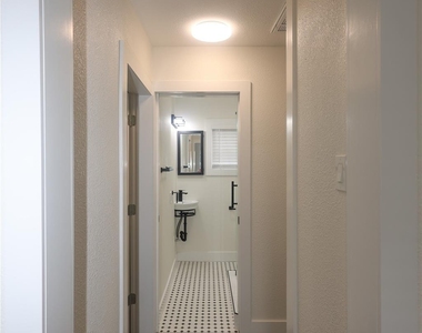 602 Higgins Street - Photo Thumbnail 19