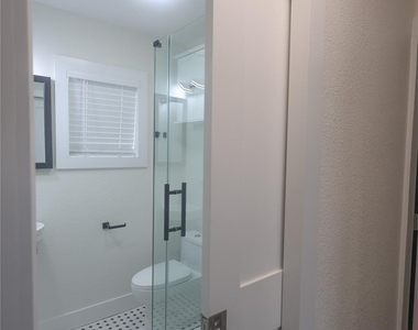 602 Higgins Street - Photo Thumbnail 32