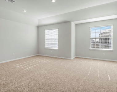 21680 Lotus Elm Street - Photo Thumbnail 4