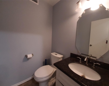 8 Fawnchase Court - Photo Thumbnail 6