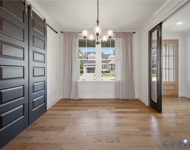3718 Graythorne Drive - Photo Thumbnail 7