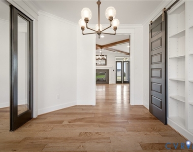 3718 Graythorne Drive - Photo Thumbnail 6