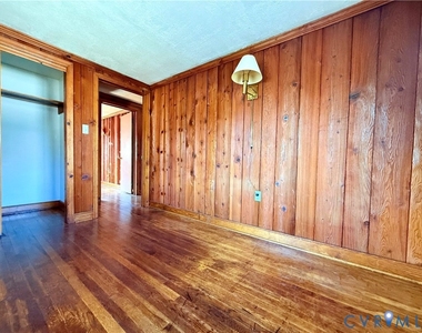 406 Bradsher Avenue - Photo Thumbnail 11