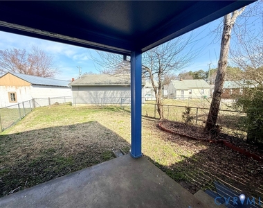 406 Bradsher Avenue - Photo Thumbnail 4