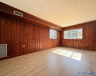406 Bradsher Avenue - Photo Thumbnail 5