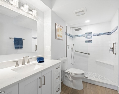 25750 Hickory Boulevard - Photo Thumbnail 12
