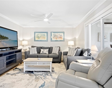 25750 Hickory Boulevard - Photo Thumbnail 7