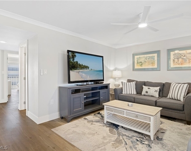 25750 Hickory Boulevard - Photo Thumbnail 9