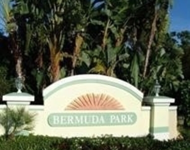25735 Lake Amelia Way - Photo Thumbnail 19