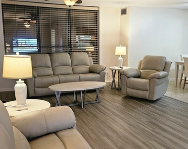 3460 N Key Drive - Photo Thumbnail 2