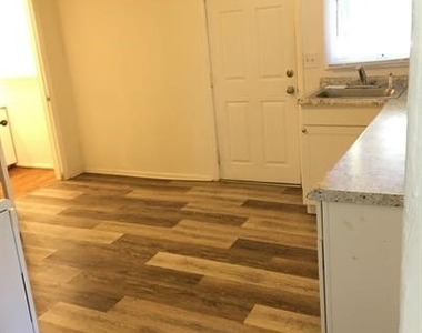 2304 Grand Avenue - Photo Thumbnail 6