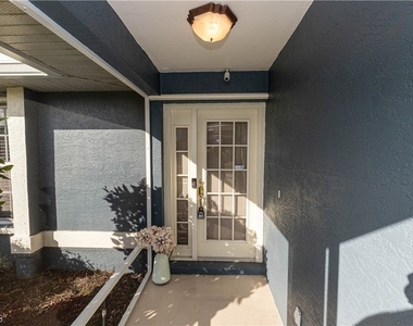 417 Se 21st Terrace - Photo Thumbnail 8