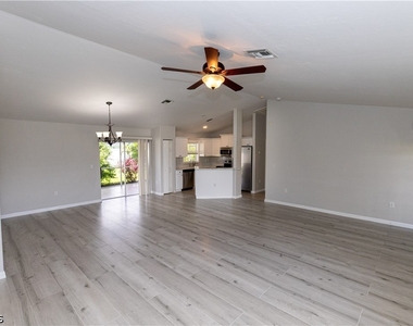 417 Se 21st Terrace - Photo Thumbnail 13