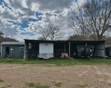 25118 Roesner Lane - Photo Thumbnail 7