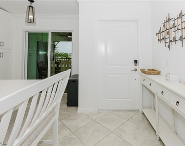 6023 Ellerston Way - Photo Thumbnail 7