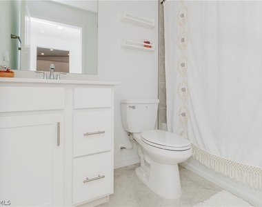 6023 Ellerston Way - Photo Thumbnail 14