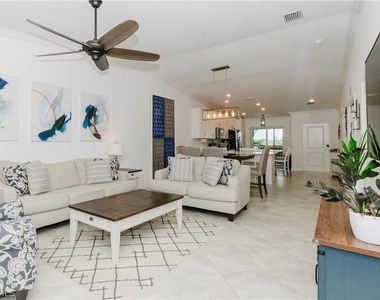 6023 Ellerston Way - Photo Thumbnail 6