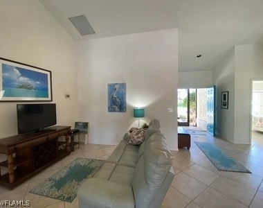 920 Belville Boulevard - Photo Thumbnail 9