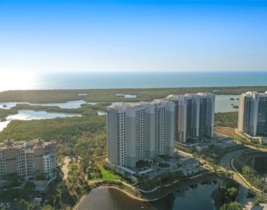 13915 Old Coast Road - Photo Thumbnail 39