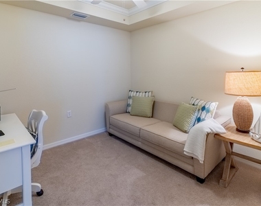 9517 Avellino Way - Photo Thumbnail 19