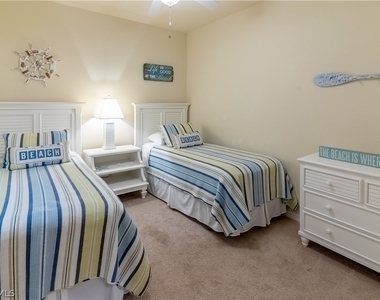 9517 Avellino Way - Photo Thumbnail 3
