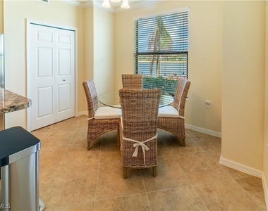 9517 Avellino Way - Photo Thumbnail 15