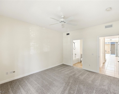 8108 Josefa Way - Photo Thumbnail 12