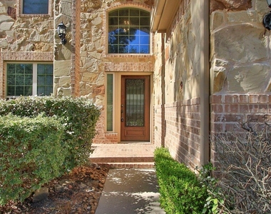 13827 Slate Mountain Lane - Photo Thumbnail 6