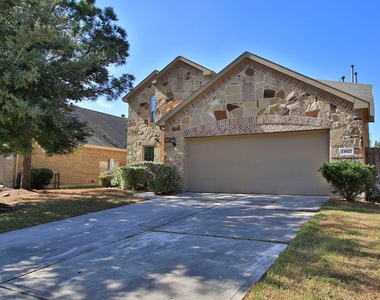 13827 Slate Mountain Lane - Photo Thumbnail 3