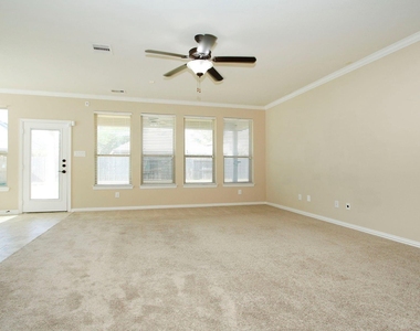 13827 Slate Mountain Lane - Photo Thumbnail 11