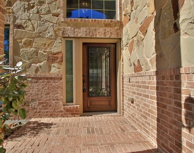 13827 Slate Mountain Lane - Photo Thumbnail 8
