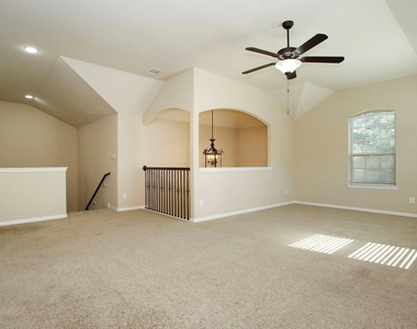 13827 Slate Mountain Lane - Photo Thumbnail 30