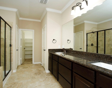 13827 Slate Mountain Lane - Photo Thumbnail 25