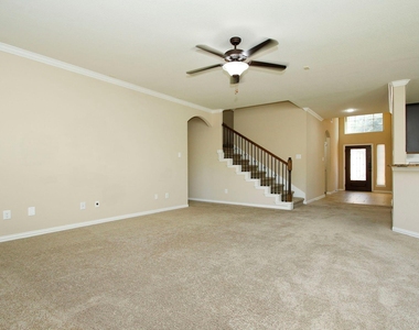 13827 Slate Mountain Lane - Photo Thumbnail 14