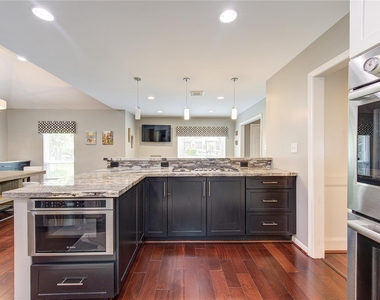 15739 Fleetwood Oaks Drive - Photo Thumbnail 17