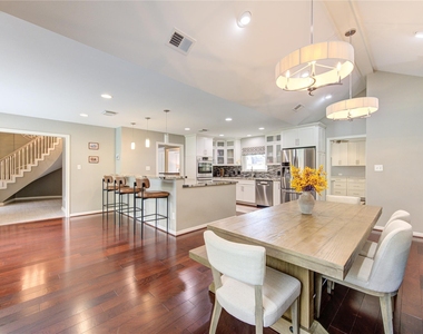 15739 Fleetwood Oaks Drive - Photo Thumbnail 18