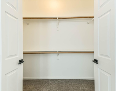 17 Waugh Drive - Photo Thumbnail 24