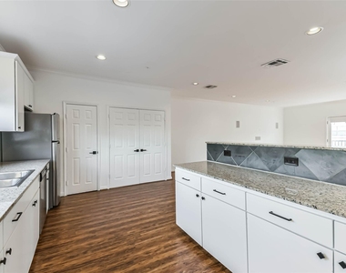 17 Waugh Drive - Photo Thumbnail 14