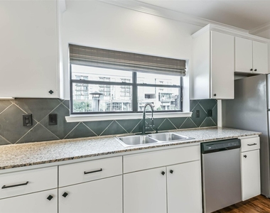 17 Waugh Drive - Photo Thumbnail 17